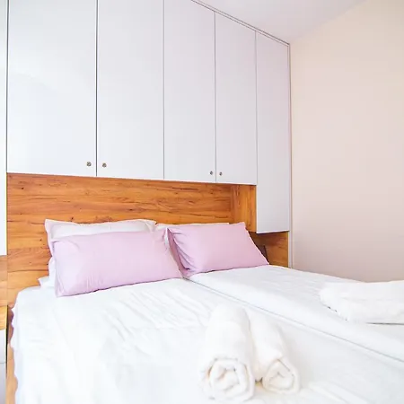 Marija - Elsa Iii Apartamento